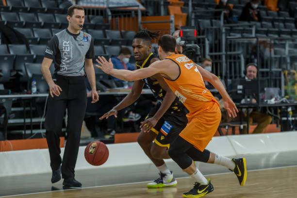 这种互动场 这种互动场