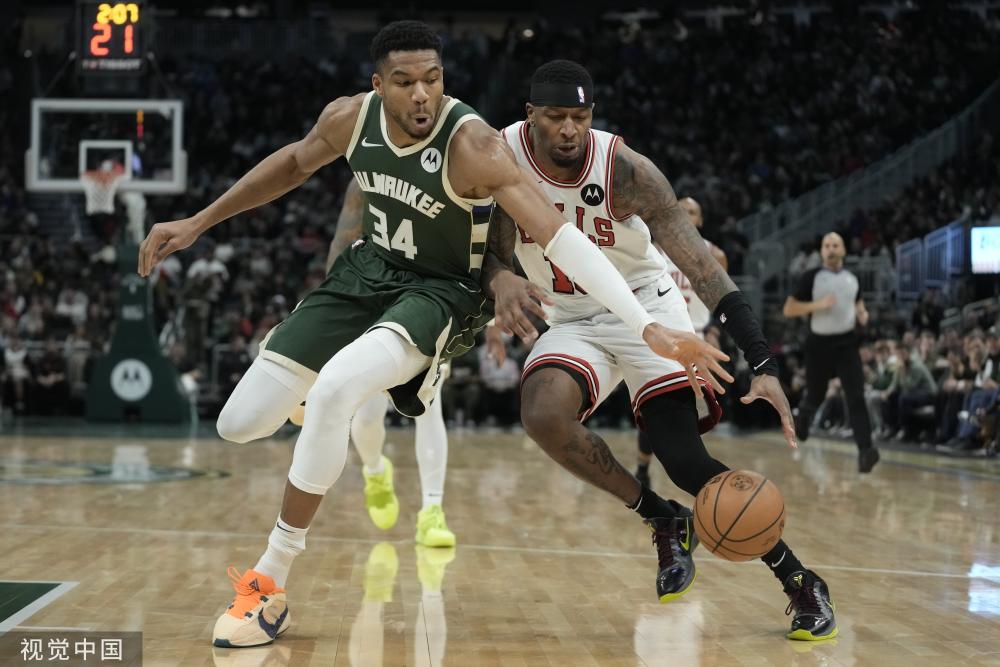 队面临双重 队面临双重