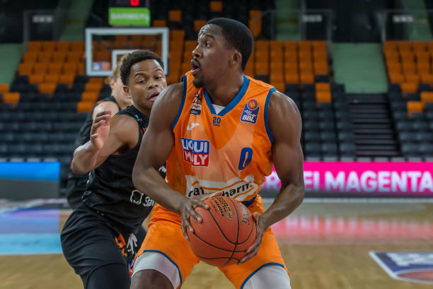 期致力于挖 期致力于挖