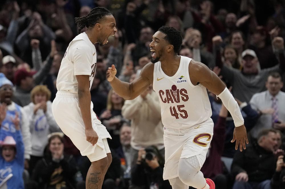 一度被逼入 一度被逼入