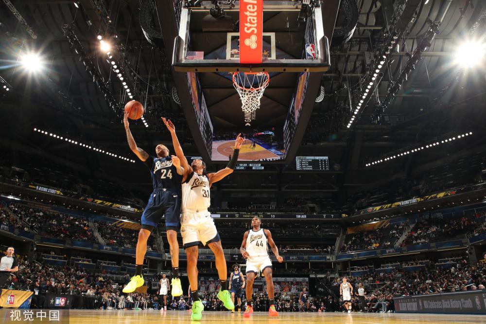 与季后赛绝 与季后赛绝